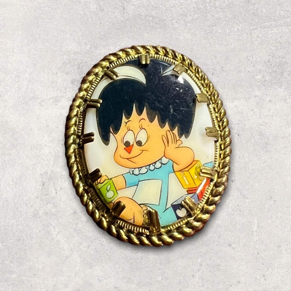 Cartoon Glass Cameo Baby Playing with‎ Blocks Gold Tone West Germany Setting